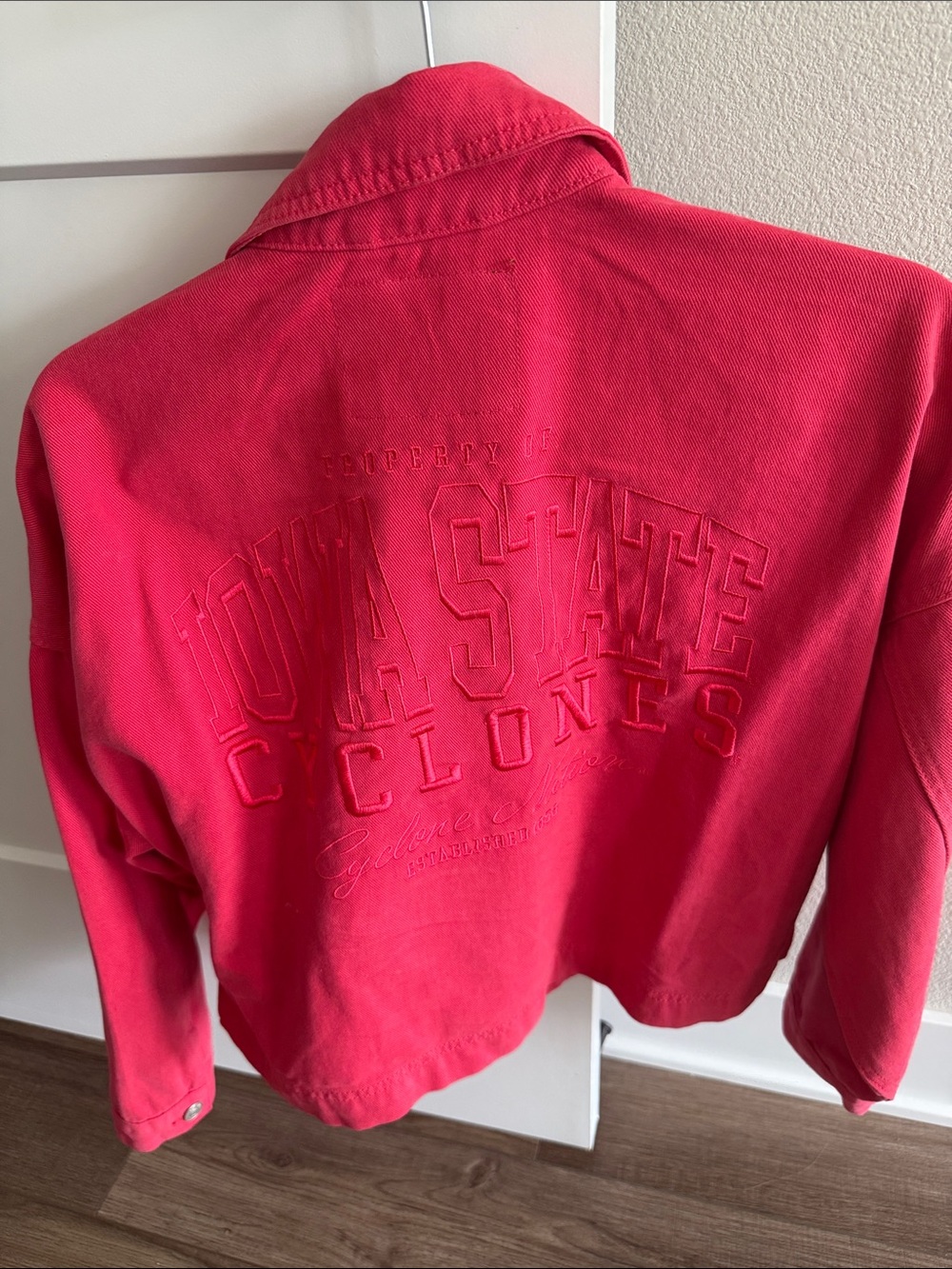 Gameday Social Cropped Jacket in Red Iowa State - Picture 3 of 4
